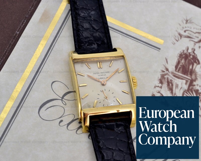 Patek Philippe Rectangular "Bombe"
18K Yellow Gold GUBELIN Dial