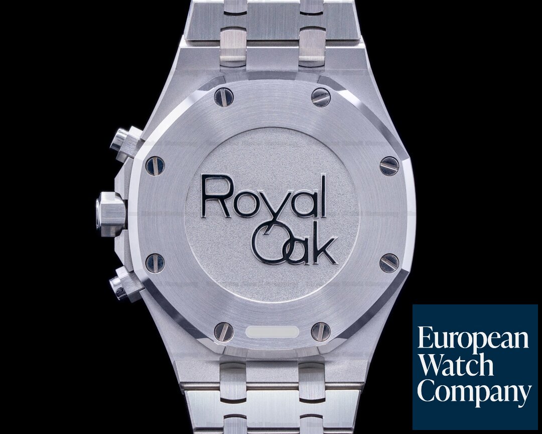 Audemars Piguet 26715ST.OO.1356ST.01 Royal Oak Selfwinding Chronograph Watch