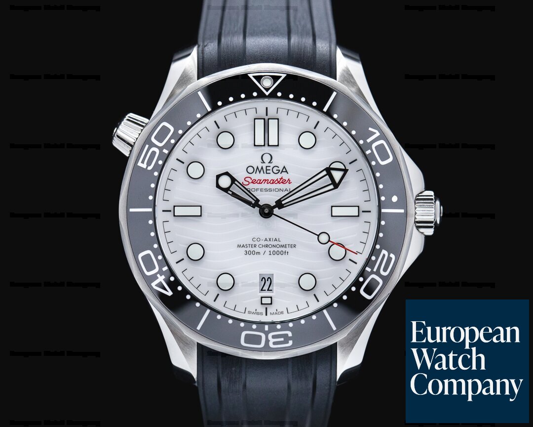 Omega 210.32.42.20.04.001 Seamaster Diver 300M Co-Axial Master Chronometer 42MM