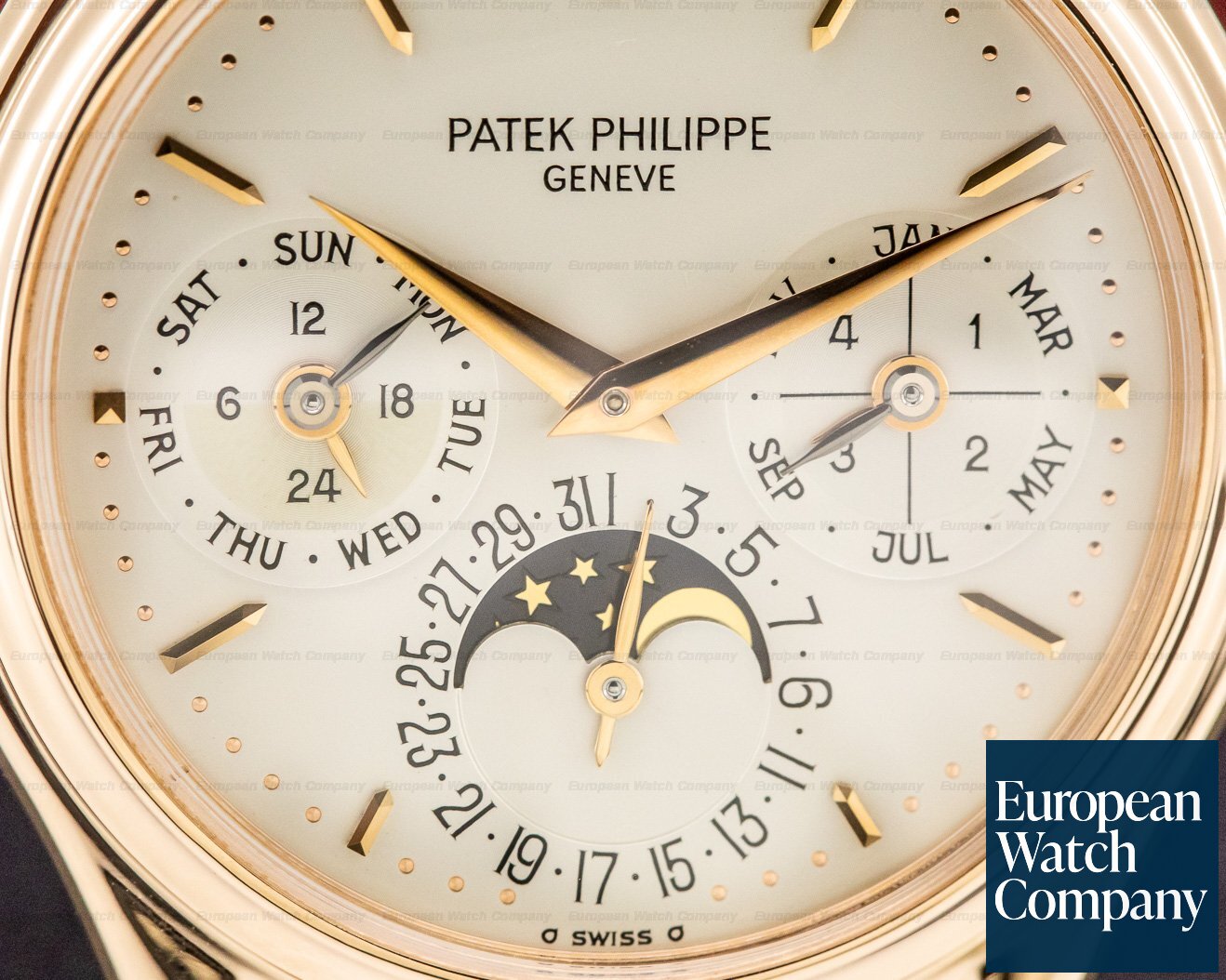 Patek Philippe Perpetual Calendar Rose Gold Silver Dial / Deployant Ref. 3940R