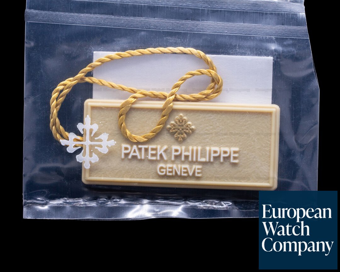 Patek Philippe Annual Calendar 5205G Blue Dial 18K White Gold 2022 Ref. 5205G-013