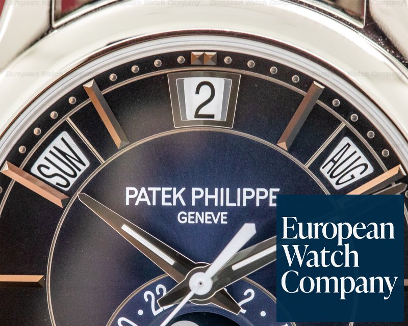 Patek Philippe Annual Calendar Blue Dial 18K White Gold 2020 UNWORN Ref. 5205G-013