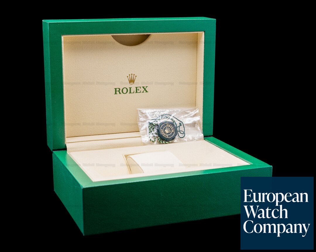 Rolex Daytona 116509 Blue Dial 18K White Gold UNWORN 2021 Ref. 116509