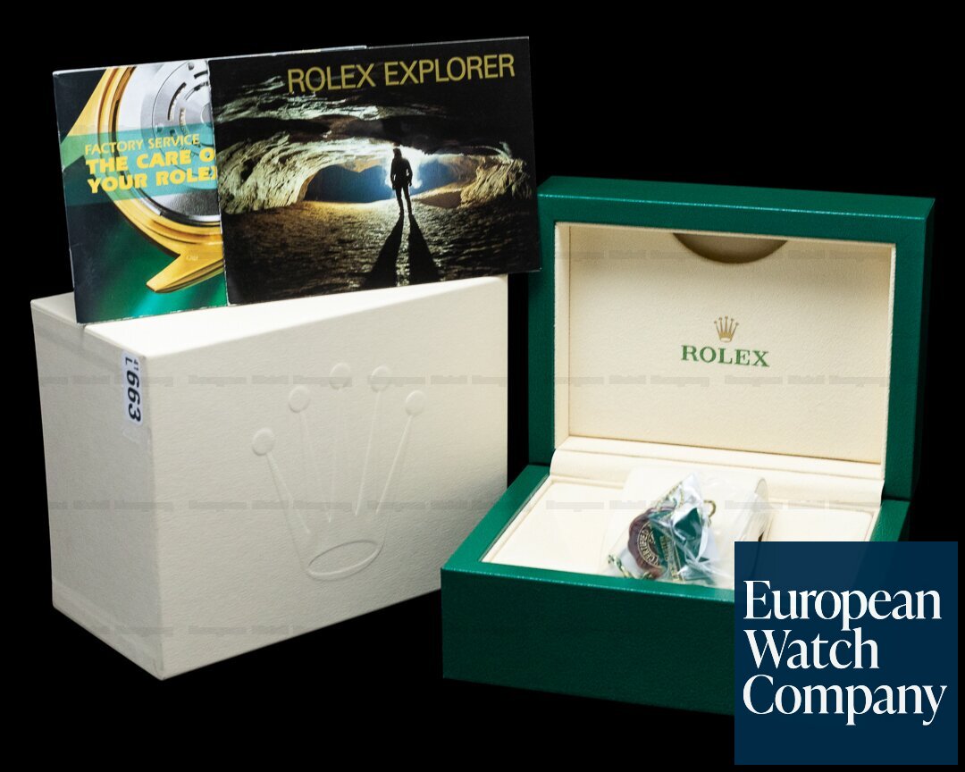 Rolex Explorer II Polar 16570 White Dial SS very sharp. Ref. 16570