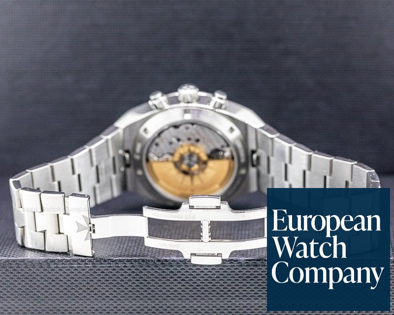 Vacheron Constantin Overseas Chronograph 5500V Silver Dial SS / Bracelet Ref. 5500V/110A-B075