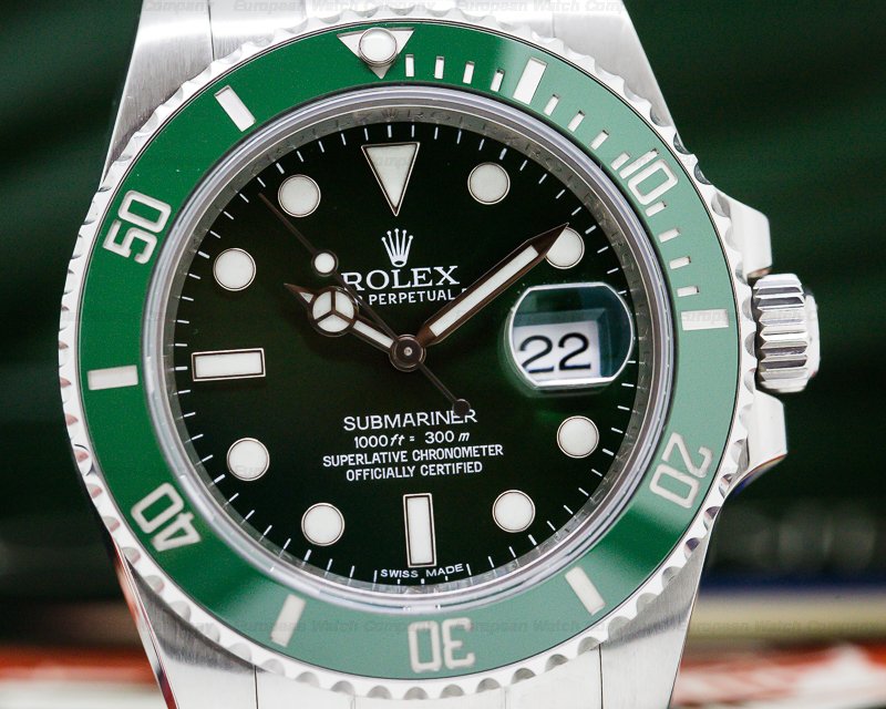 (28190) Rolex 116610LV Submariner Green Ceramic Bezel Green Dial SS