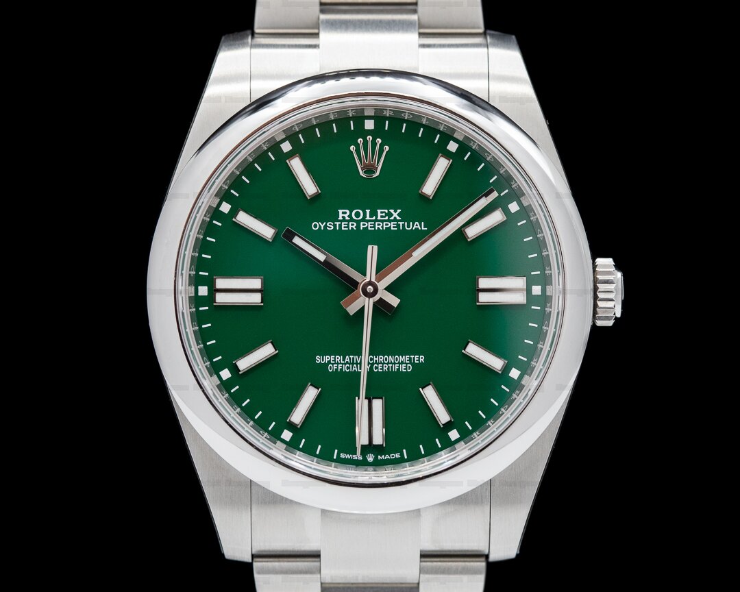 Rolex Oyster Perpetual 124300 41mm SS / Green Dial UNWORN Ref. 124300