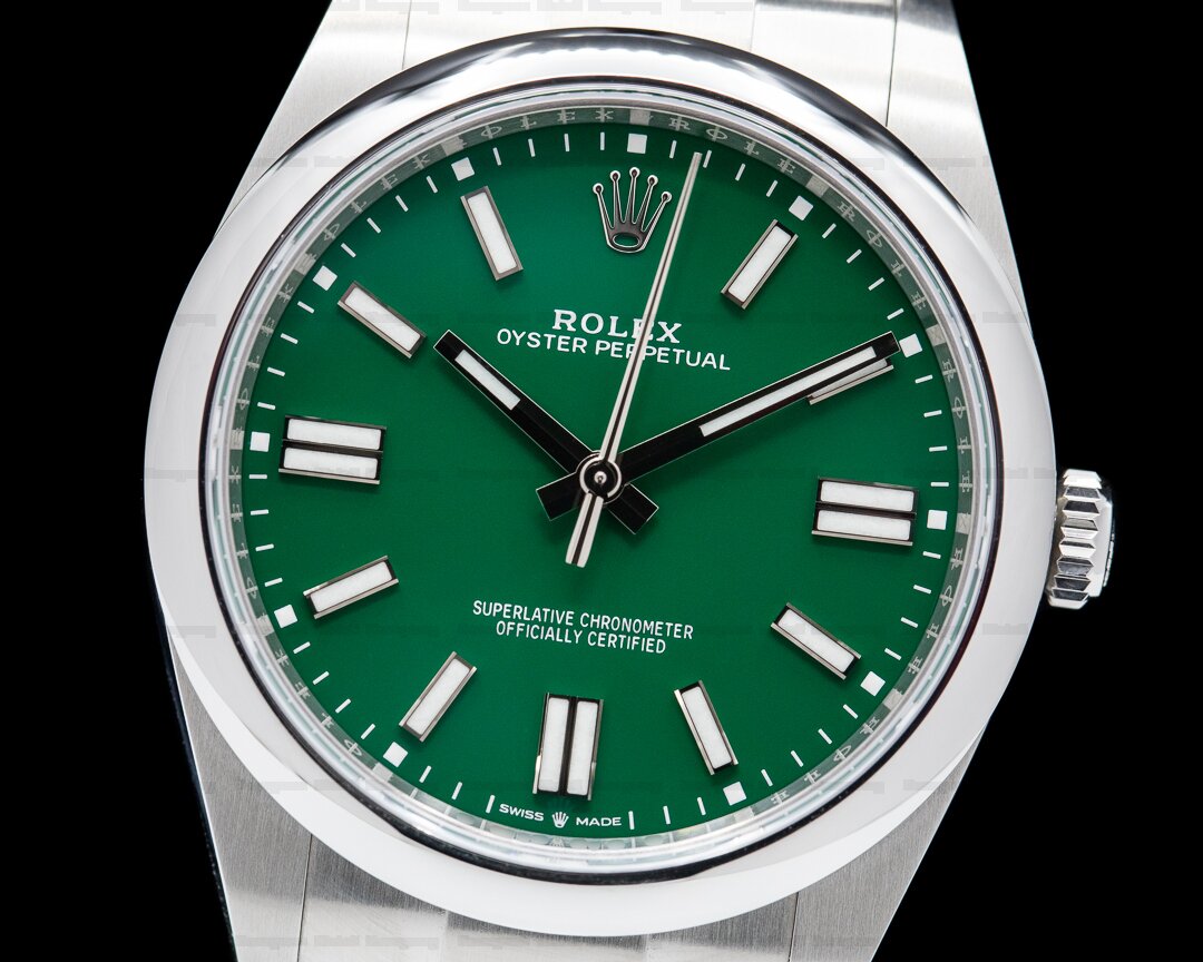 Rolex Oyster Perpetual 124300 41mm SS / Green Dial UNWORN 2023 Ref. 124300