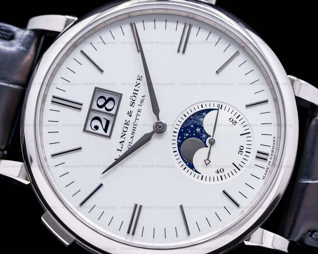 A. Lange and Sohne Saxonia Moon Phase 384.026 Automatik 18K White Gold / Silver Dial Ref. 384.026