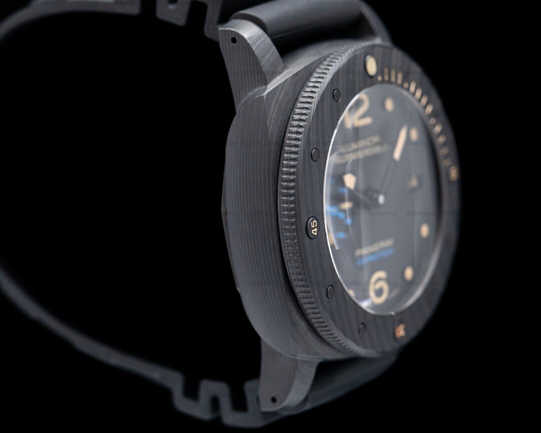 Panerai Luminor Submersible 1950 Carbotech 3 Days Automatic Ref. PAM00616