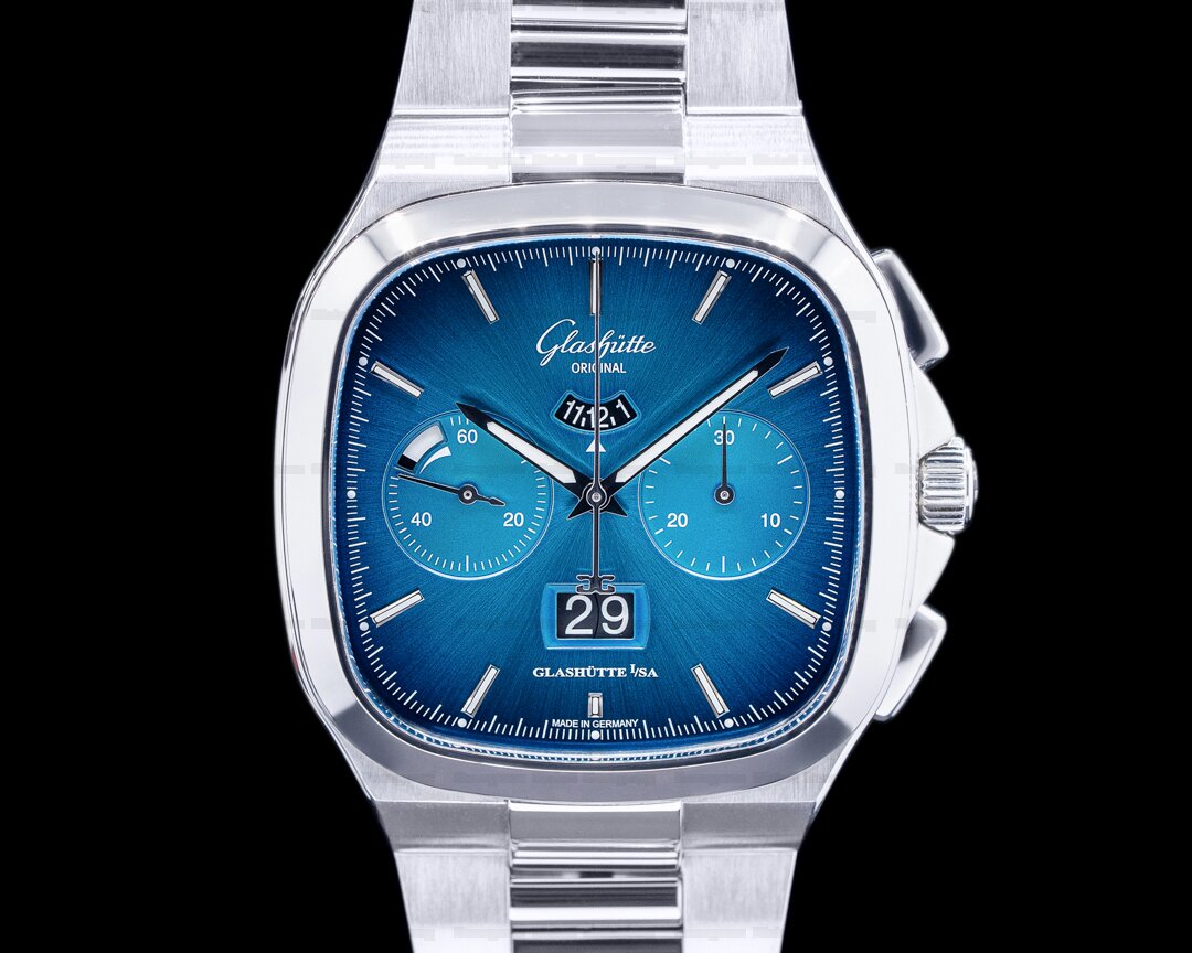 Glashutte Original Seventies Chronograph Panorama Date SS Turquoise Dial LIMITED Ref. 1-37-02-06-02-35