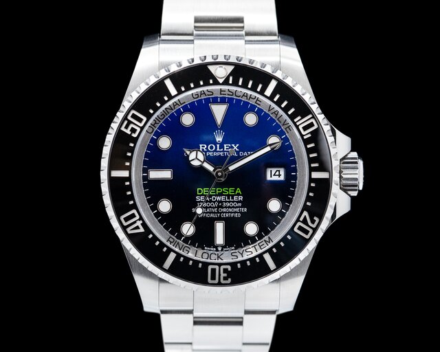 Rolex Submariner Kermit Green NEW 2021 - Trade Watches Inc.