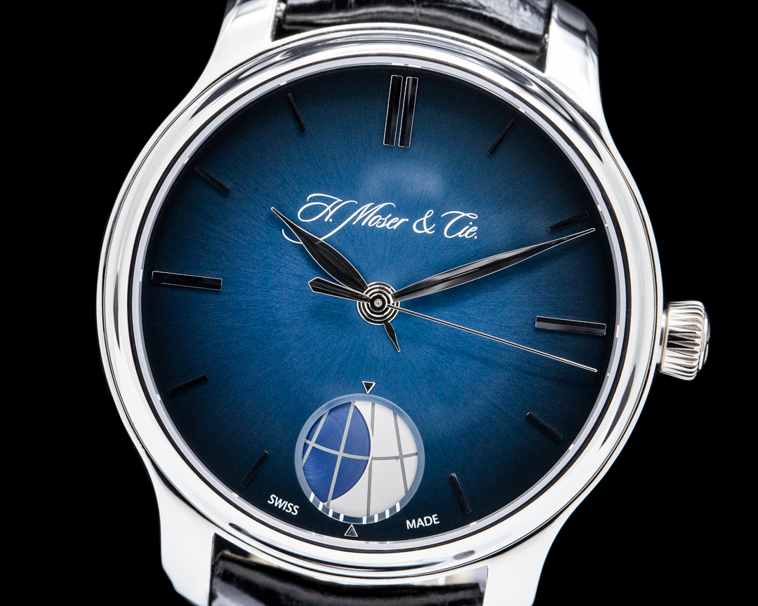 H. Moser & Cie. 1348-0300 Endeavour Perpetual Moon Platinum Blue