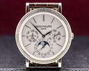 Patek Philippe Perpetual Calendar Silver Dial 18K White Gold Ref. 5139G-001